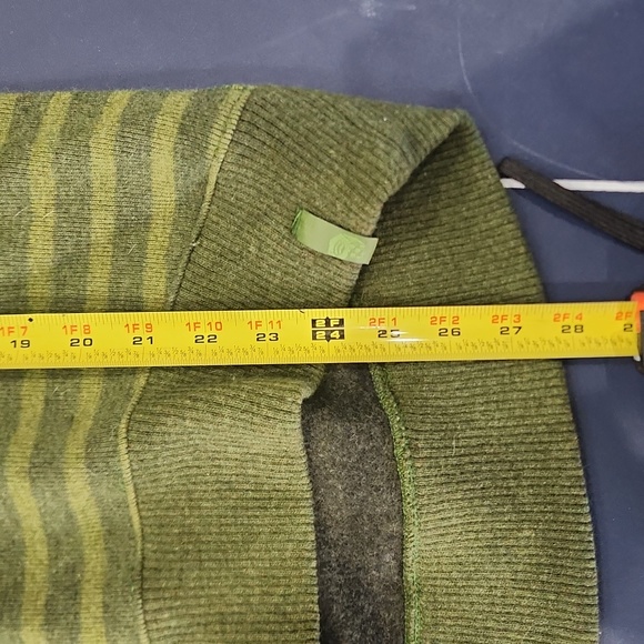 Mountain Hardwear Wool Blend Pullover Hooded Sweater, Small - Picture 4 of 9